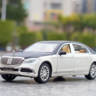 Mô hình xe Mercedes Maybach S600 full open tỉ lệ 1:24