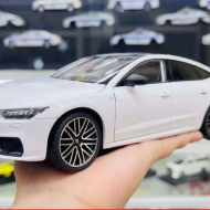 Mô hình xe Audi A7 tỷ lệ 1:24